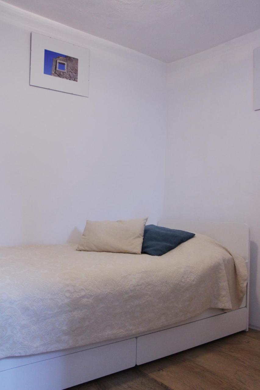 Apartment Alex ไพราน ภายนอก รูปภาพ